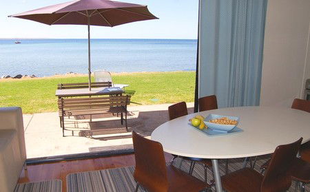 Tumby Bay Beach House - Accommodation QLD 2
