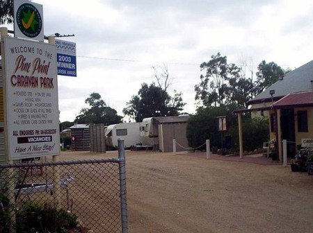 Pine Point Caravan Park - Accommodation QLD 2