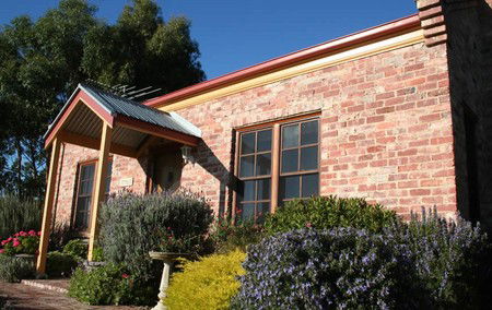 Rattleys At Pear Tree Hollow - Accommodation QLD 4