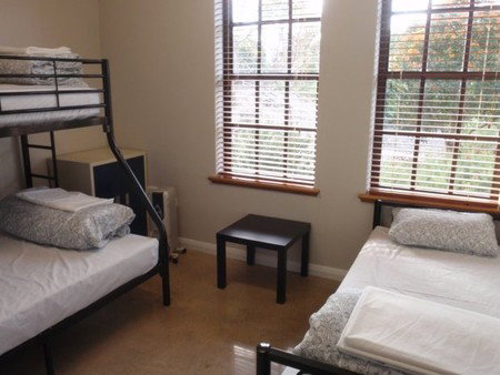 Barossa Backpackers - Accommodation QLD 4