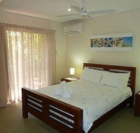 Beach House on Armstrong - Accommodation QLD