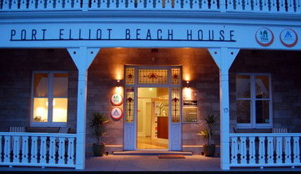 Port Elliot Beach House YHA - Accommodation QLD 5
