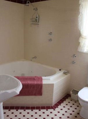 Redwing Shearer's Quarters - Accommodation QLD 3