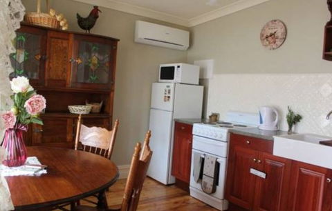 Redwing Shearer's Quarters - Accommodation QLD 5