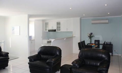 The Harbour View At North Shores Wallaroo - Accommodation QLD 3