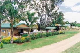 Mundic Grove Cottage - Accommodation QLD 2