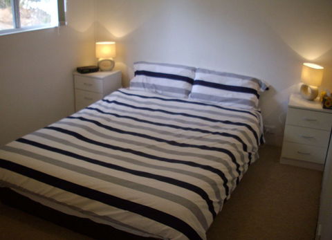 Riverfront Holiday House - Accommodation QLD 6