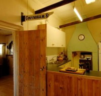 Conyngham Cottage - Accommodation QLD