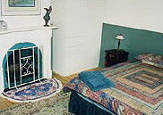 Naracoorte Cottages - Smith Street Villa - Accommodation QLD 3