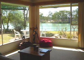 Riverfront Retreat - Accommodation QLD 1