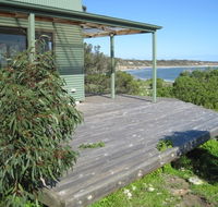 Wallaby Beach House - Accommodation QLD