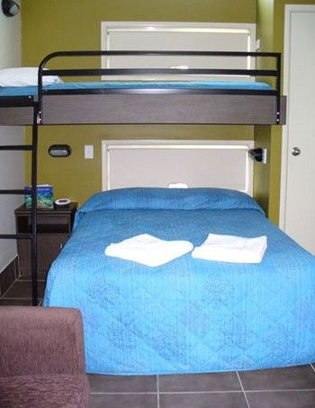 Cairns Holiday Park - Accommodation QLD 3