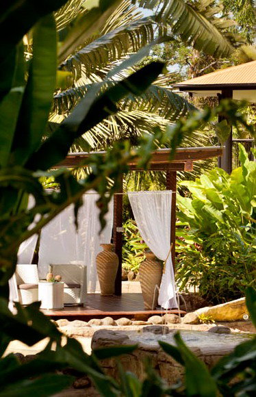 Misty Mountains Tropical Rainforest Romantic Retreat - Accommodation QLD 4