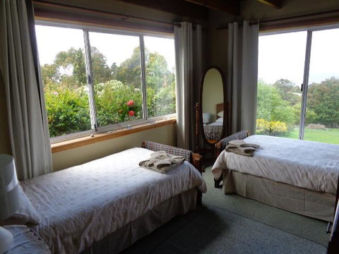 The Eagles View - Accommodation QLD 4