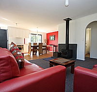 Bruny Island Villas - Eversley - Accommodation QLD