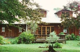 Roger River TAS Accommodation QLD