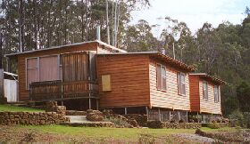 Minnow Cabins - Accommodation QLD 0