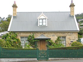 Unknown ACT Accommodation QLD
