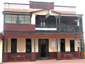 Central Hotel, Zeehan - Accommodation QLD 0