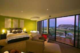 Mrs - Accommodation QLD 0