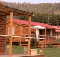 Maydena Country Cabins Accommodation  Alpaca Stud - Accommodation QLD