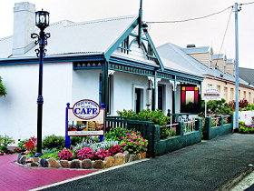 Touchwood Cottages - Accommodation QLD 0