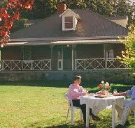 Hartzview Vineyard Homestead - Accommodation QLD