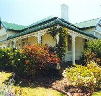 Estowen House - Accommodation QLD