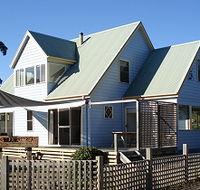 The Big Blue Retreat - Accommodation QLD
