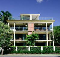 Cairns Beachfront Apartment - Accommodation QLD