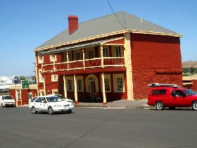 Stanley Hotel - Accommodation QLD 0