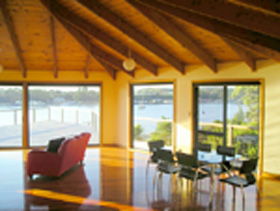Strahan House - Accommodation QLD 0