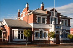 Old Bank B&B - Accommodation QLD 0