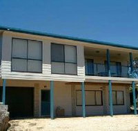 Lazy Wave Beach House - Accommodation QLD