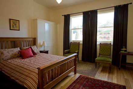 Old Bank B&B - Accommodation QLD 2