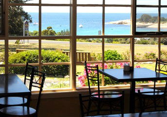 Beachfront Bicheno - Accommodation QLD 3