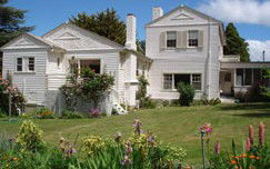 Explorers Lodge B & B - Accommodation QLD 1