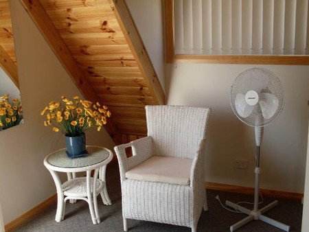 Four Seasons Holiday Cottages - Accommodation QLD 1