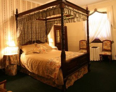 Schouten House - Accommodation QLD 1