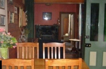 McIntosh Cottages - Accommodation QLD 3