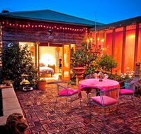 At Eleven La Petite Maison - Accommodation QLD