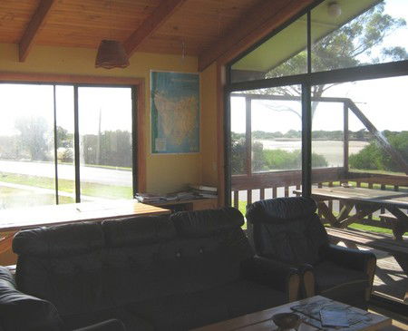 Bridport Seaside Lodge - Accommodation QLD 4
