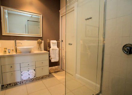 Topiary Haven - Accommodation QLD 3