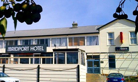 Bridport Hotel - Accommodation QLD 1