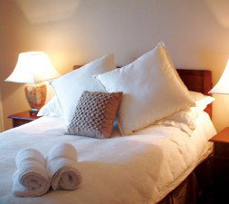 Old Cable Station Colonial Retreat - Accommodation QLD 1