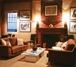 Old Cable Station Colonial Retreat - Accommodation QLD 2
