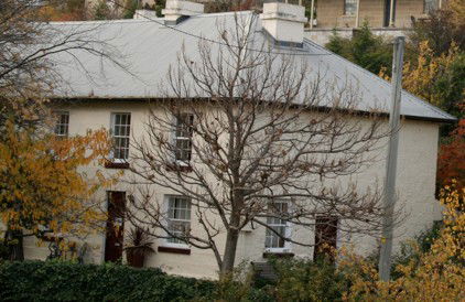 Lythgos Row Of Romantic Cottages - Accommodation QLD 1