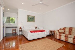 Jungara Cairns  Bed And Breakfast - Accommodation QLD 3