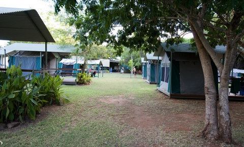 Adels Grove Camping Park - Accommodation QLD 2