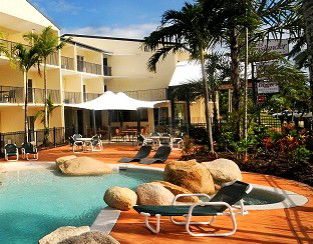 Cairns Queenslander Apartments - Accommodation QLD 1